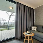 Almar Seaside Park Private Lägenhet *