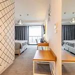 Almar Seaside Park Private Lägenhet *