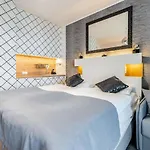 Almar Seaside Park Private Lägenhet *