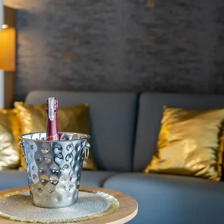 Lägenhet Almar Seaside Park Private Kołobrzeg