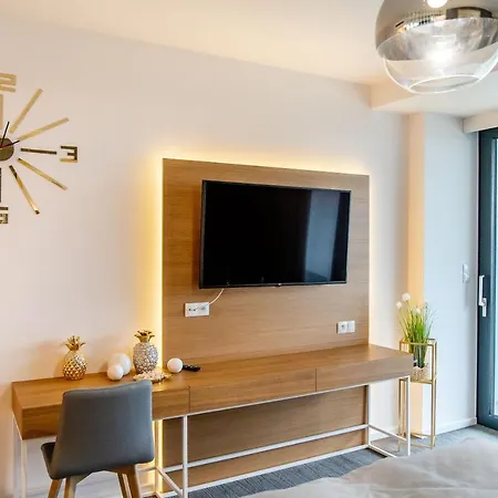 Almar Seaside Park Private Apartment